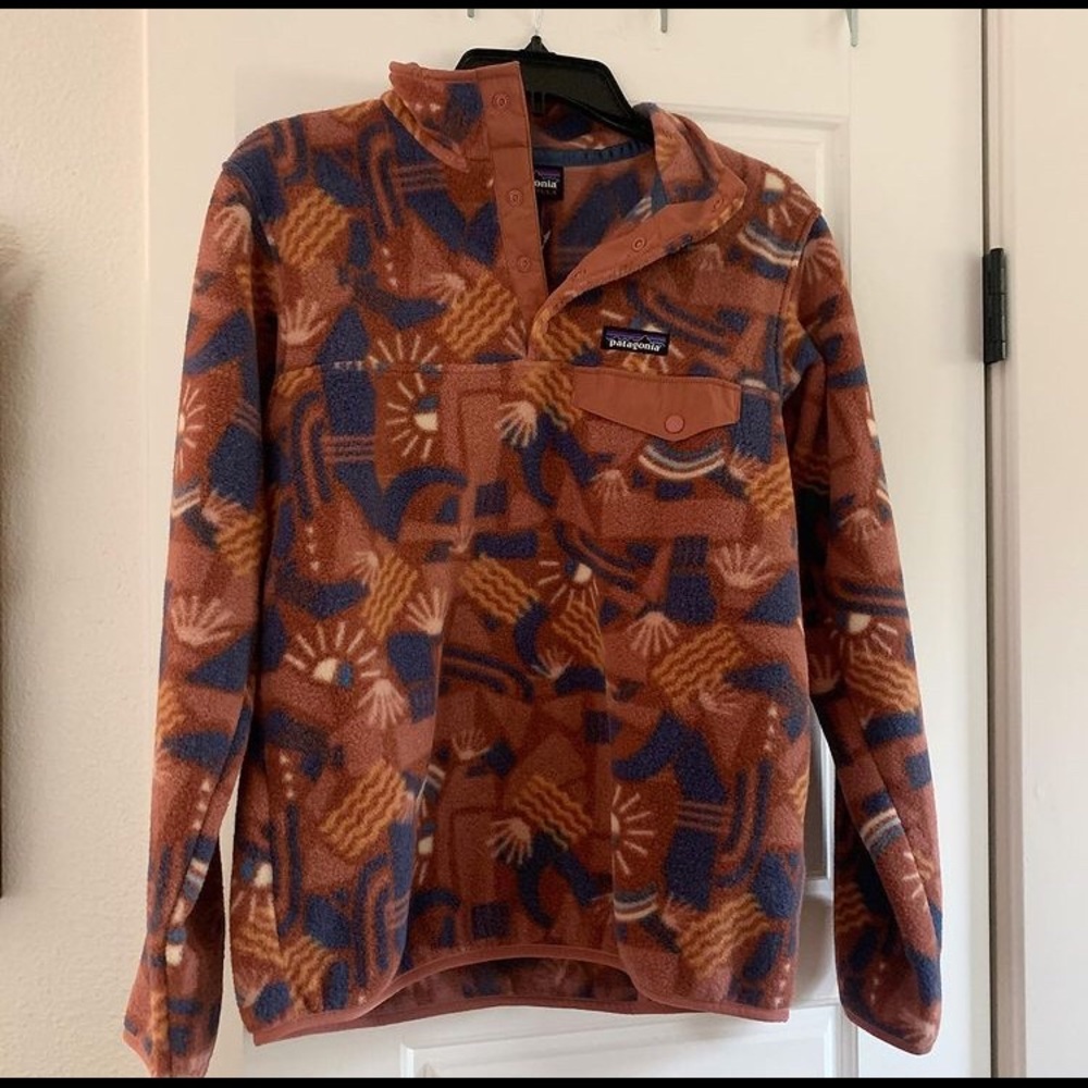 Patagonia Pullover in Canyon Block Design